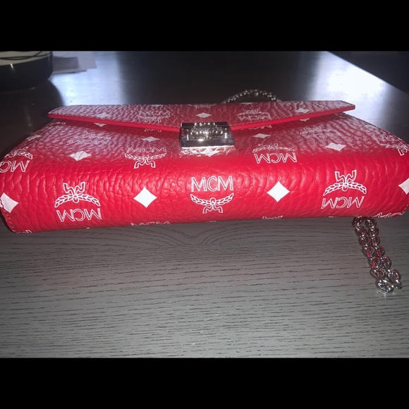 SOLD on mer MCM canvas wallet on a chain - Picture 7 of 8